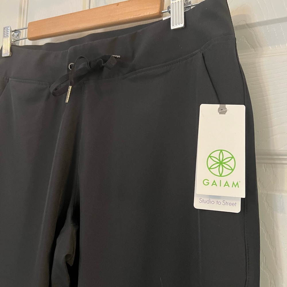 Gaiam Willow Woven Yoga Pants - NWT